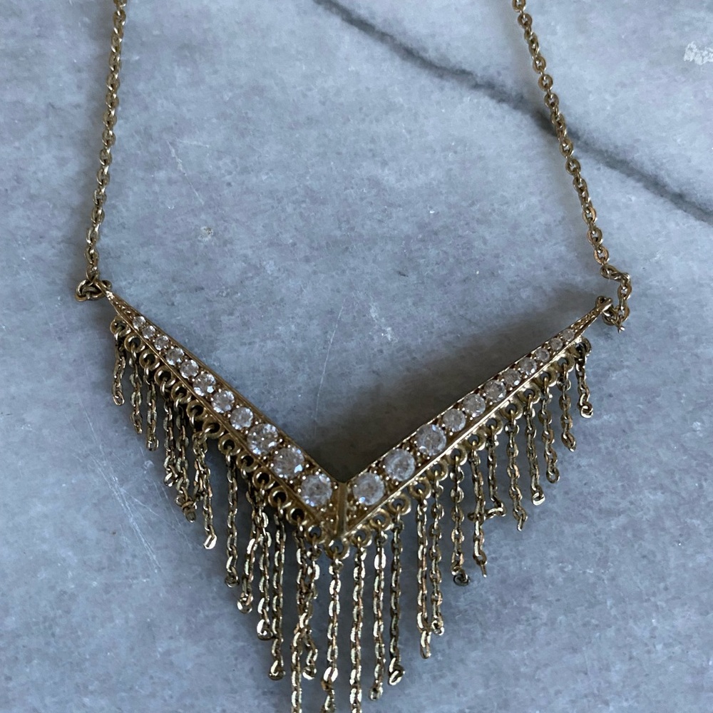 Melinda Maria V necklace